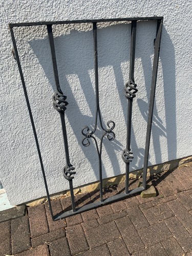 Altes fenstergitter rankgitter - altes,