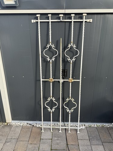 Fenstergitter aus eisen weiß - aus,